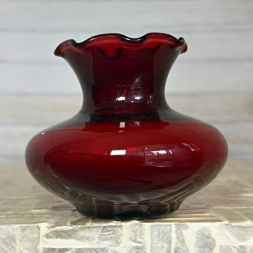 Vintage Ruby Red Blown Art Glass Vase with Ruffled Rim 3"